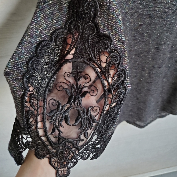 Buckle 3/4 Lace-sleeve Scoop Neck V-back Shimmery Rainbow Metallic Thread Tunic - Picture 11 of 16